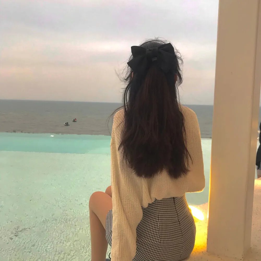 枕边诡影